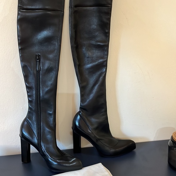 Alexander McQueen over the knee black 105mm leather boot Size EU 38.5 US 8 $1950 - Picture 10 of 12